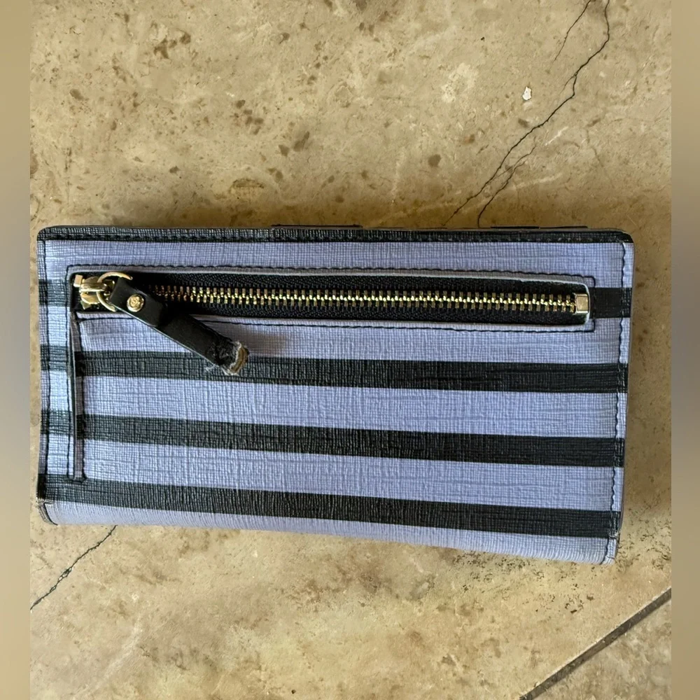 KATE SPADE ladies wallet 3 1/2 x 7” preowned good fair condition, purple black